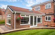 Donington house extension leads